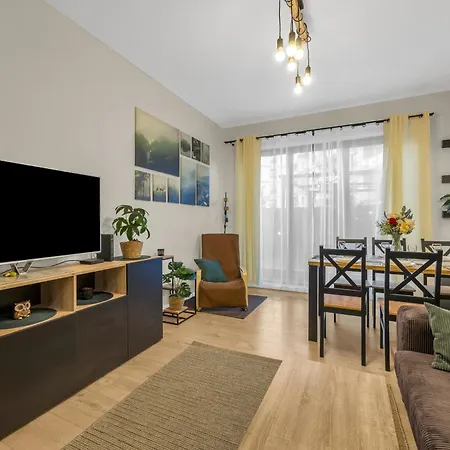 Zoliborz Prestige - 70m2, Parking, Terrace - By Rentujemy Apartamento Varsóvia