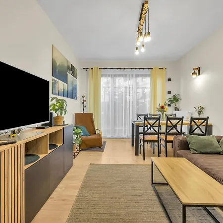 Zoliborz Prestige - 70m2, Parking, Terrace - By Rentujemy Apartamento Varsóvia