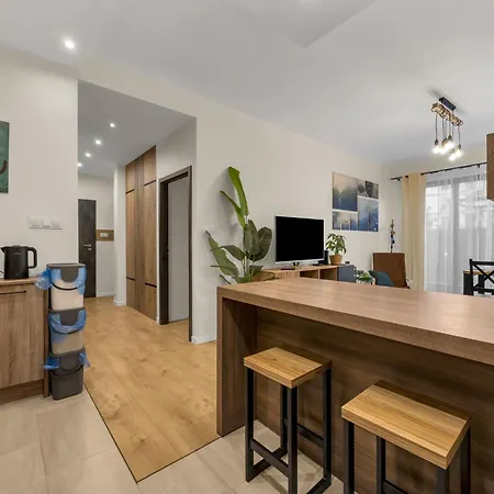 Zoliborz Prestige - 70m2, Parking, Terrace - By Rentujemy Apartamento Varsóvia